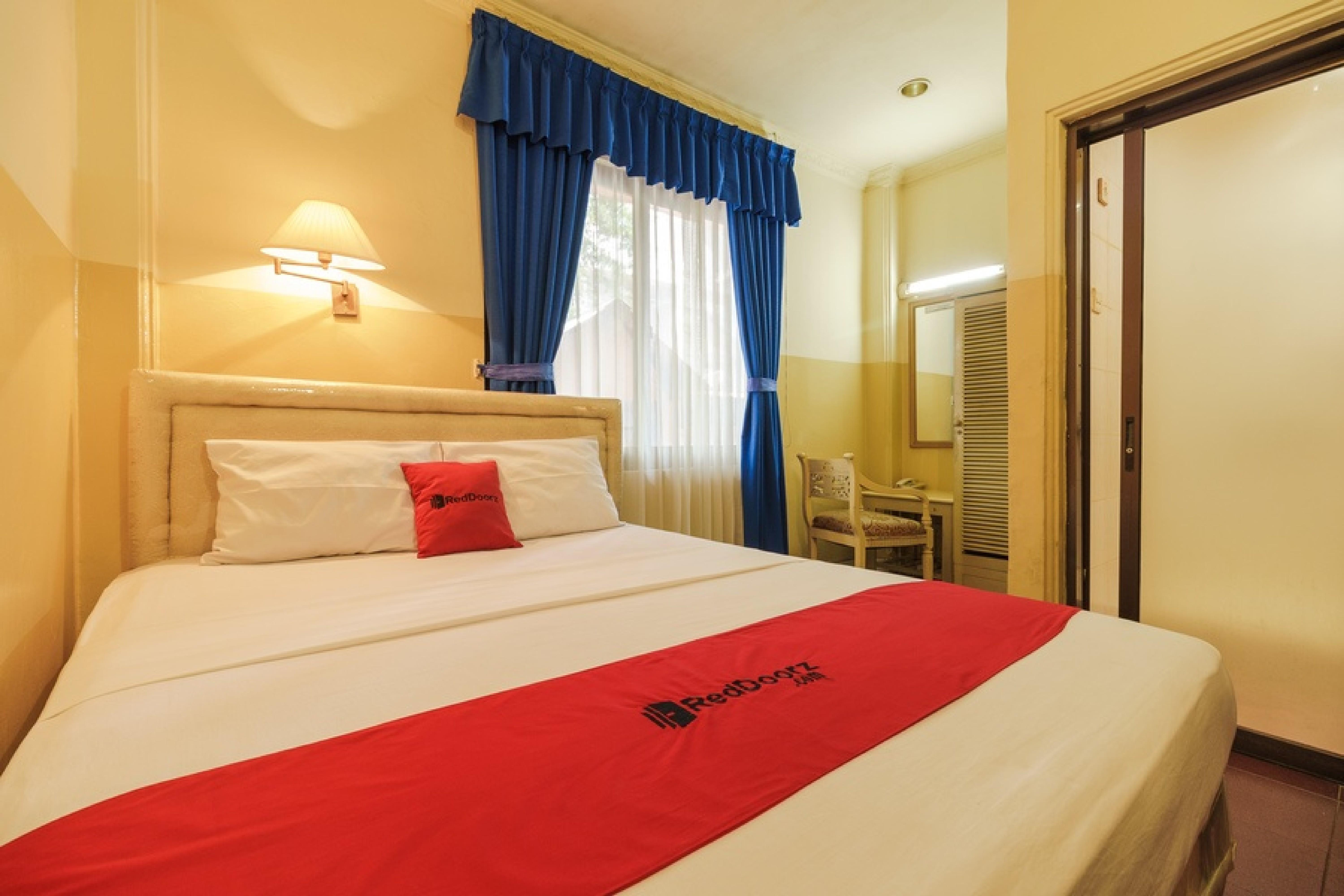 Reddoorz @ Jalan Jaksa Jakarta Exteriör bild